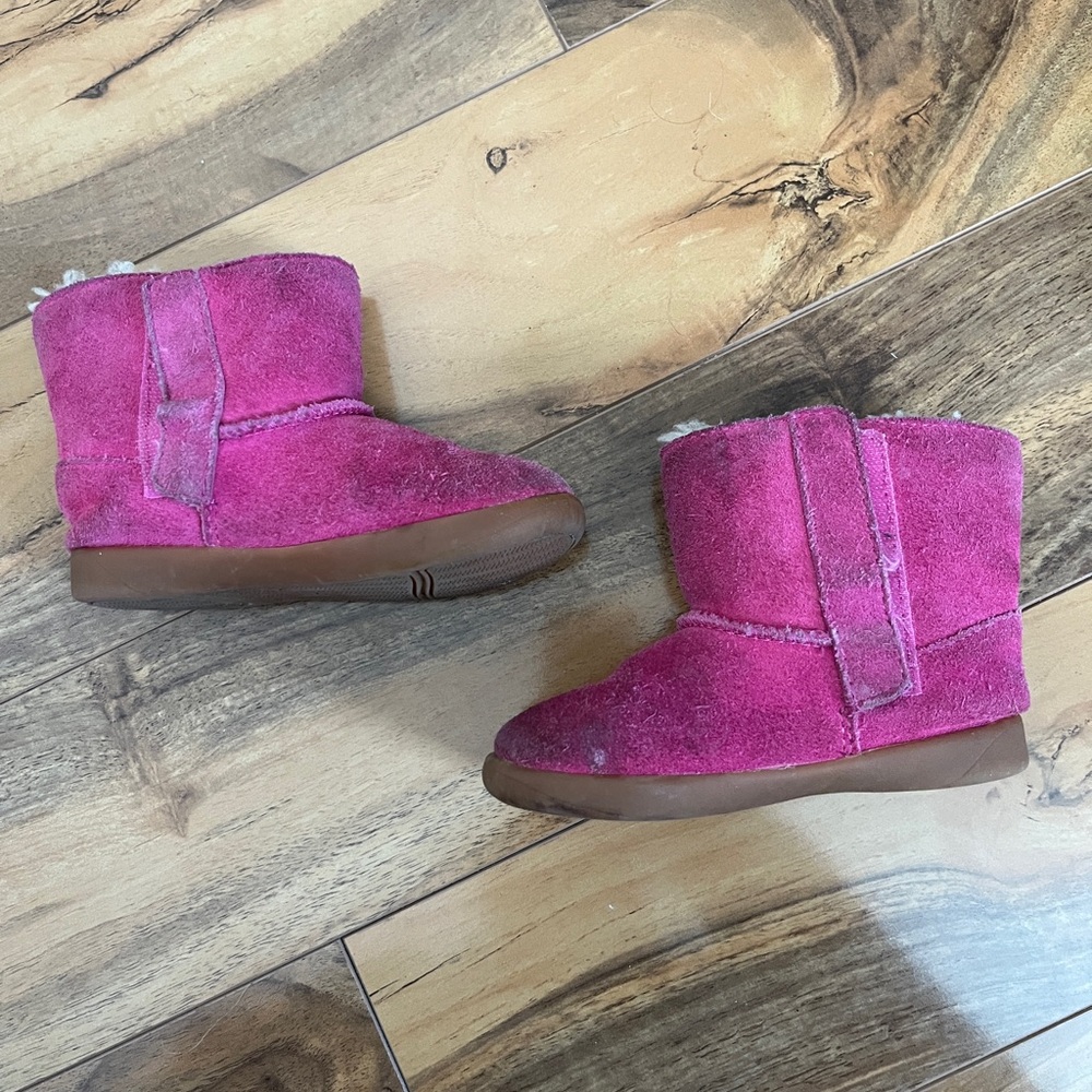 UGG Keelan Pink Boots Toddler Size 8 - Picture 6 of 6